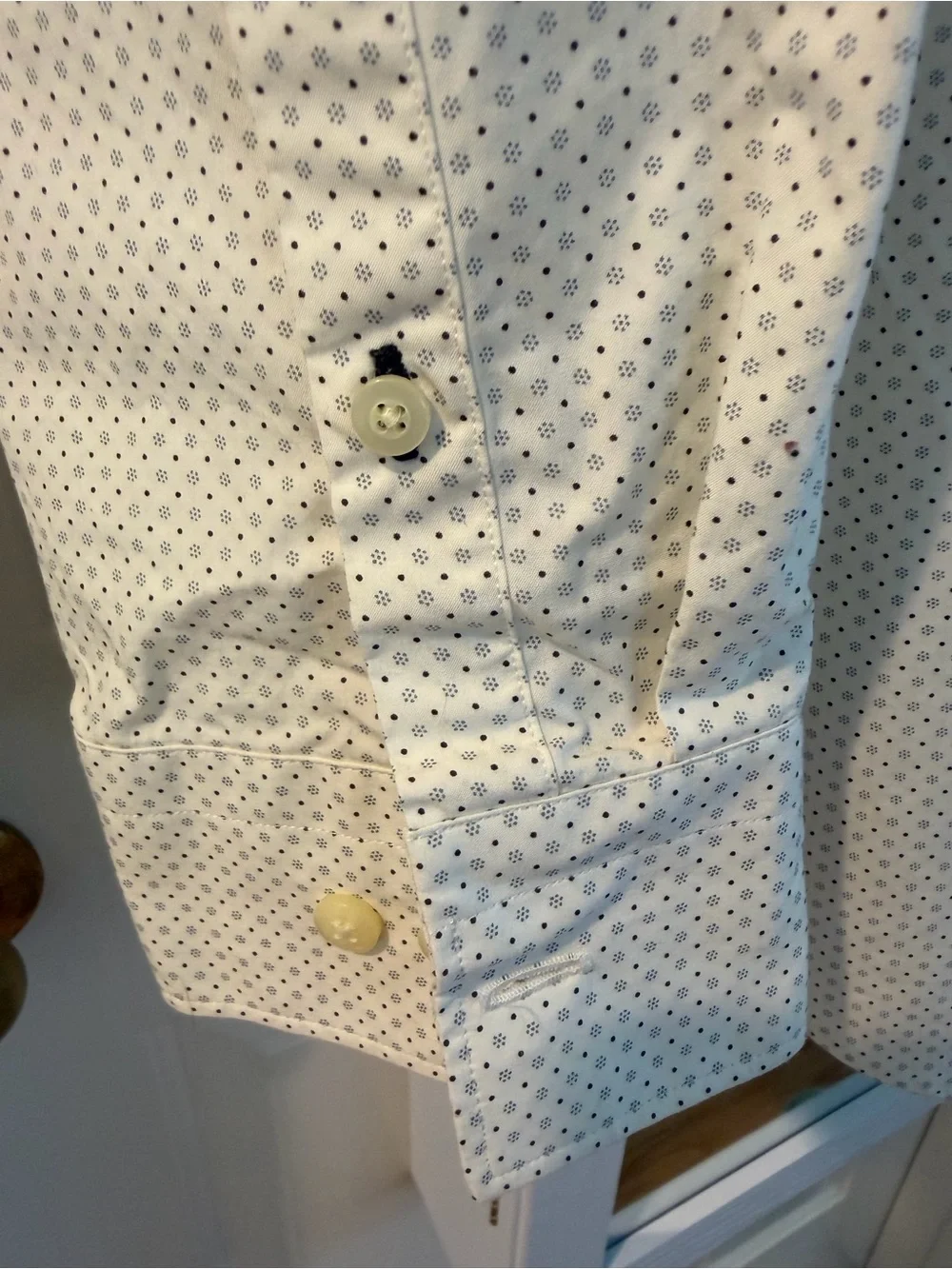 Banana Republic Fitted Men's Dress Shirt - Off White With Dot Pattern